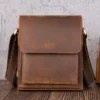 Leather crossbody bag style 7433 in Oil Coffee top-grain cowhide