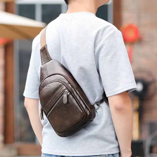 咖啡 (7) Classic Genuine Leather Chest Bag Unisex for Daily Outdoor Use Wholesale