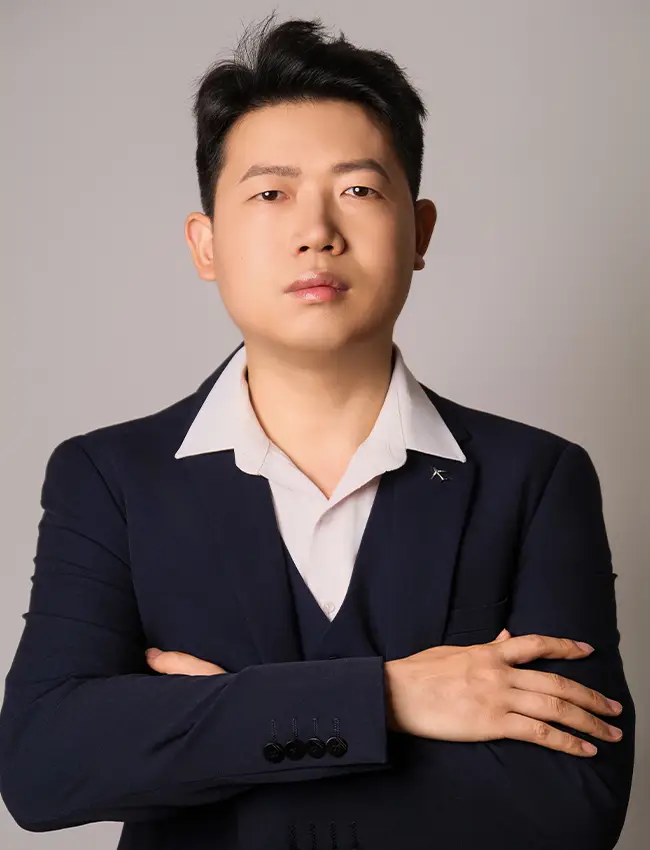 MVABAG business team - professional man in formal shirt