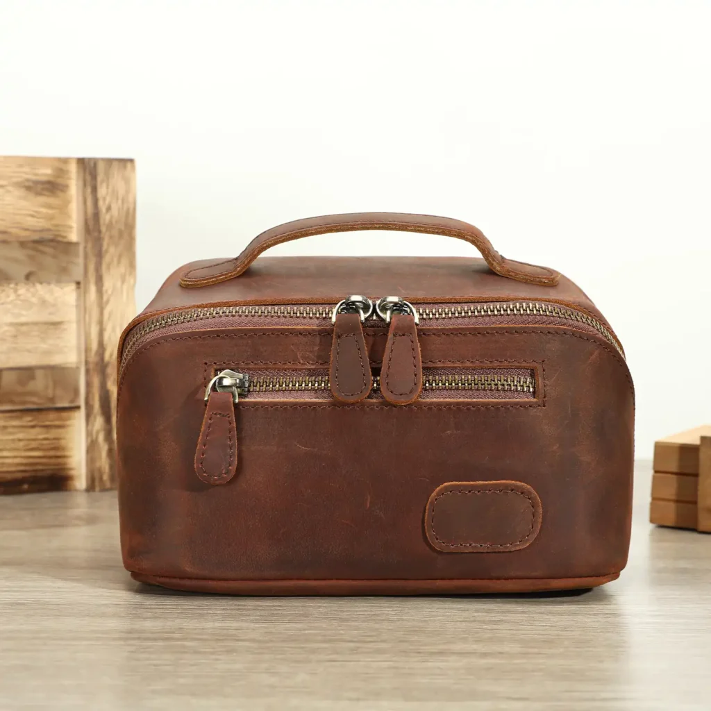 Open view large capacity men leather wash bag classified storage for travel toiletries