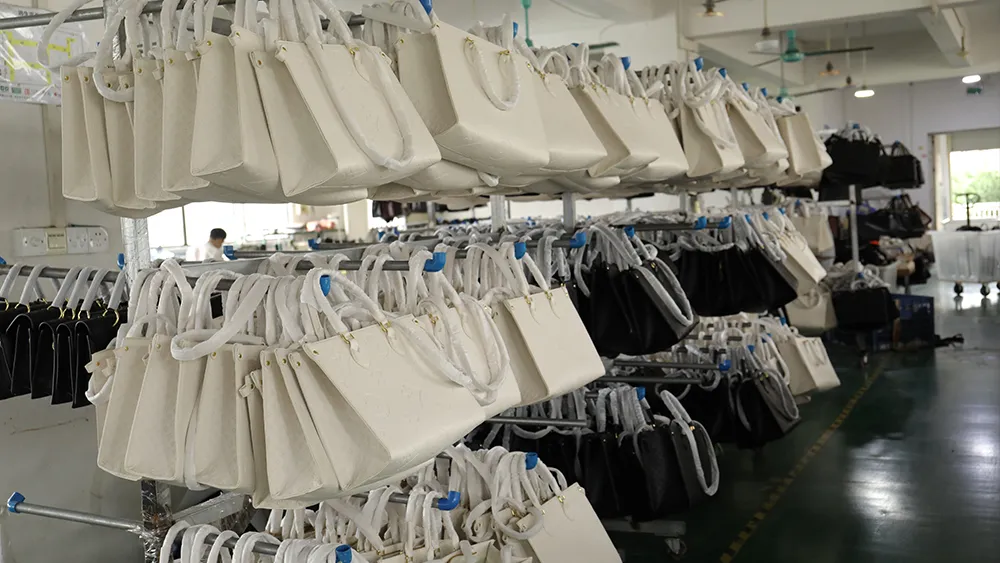 wholesale women's bags china