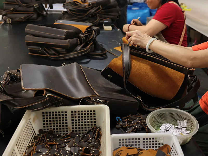 leather bags factory