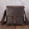 Wholesale men's vintage crazy horse leather shoulder bag OEM supplier