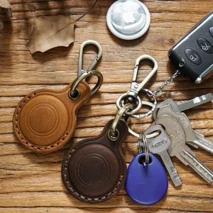 wholesale leather AirTag holder keychain PY-028 with keys
