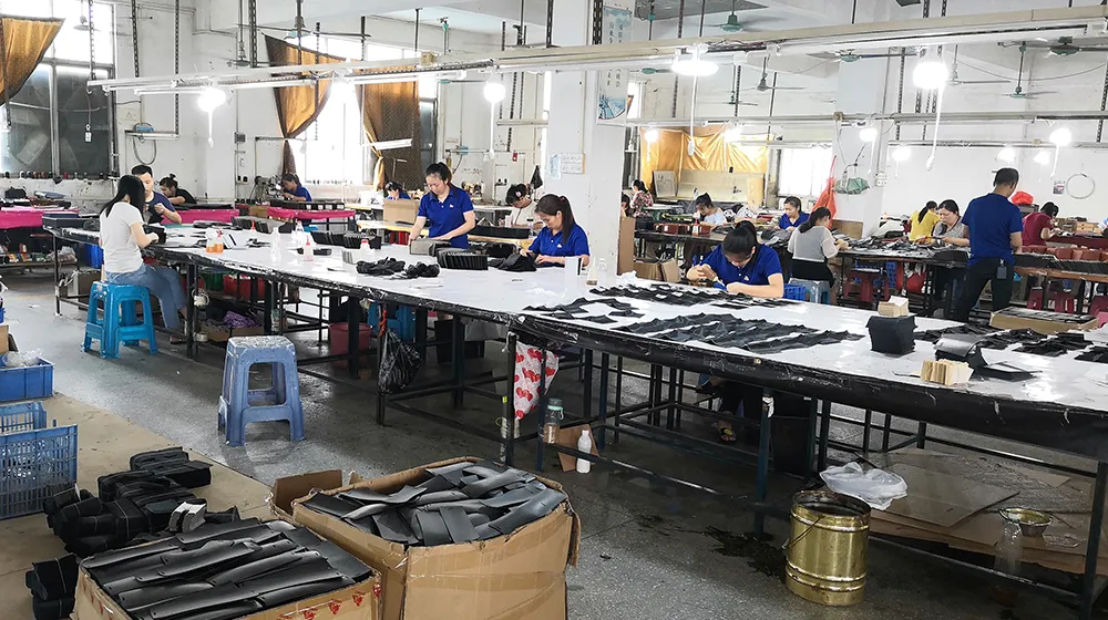 genuine leather bag wholesale negotiation