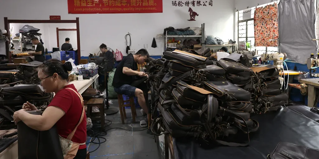 wholesale leather bag manufacturer