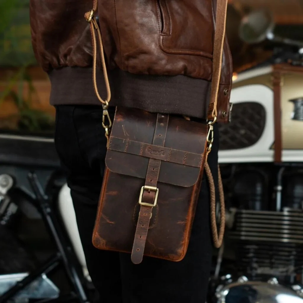 Coffee motorcycle saddlebag style S1007 carried with shoulder strap