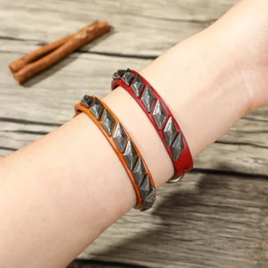 Wholesale Western Leather Bracelet with Geometric Studs T8094